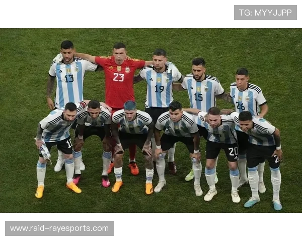 一名足球巨星如何凭一己之力改变整支球队的命运与未来