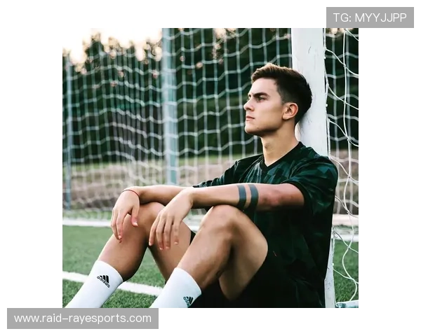 足球天才迪巴拉个人简介及其职业生涯成就解析