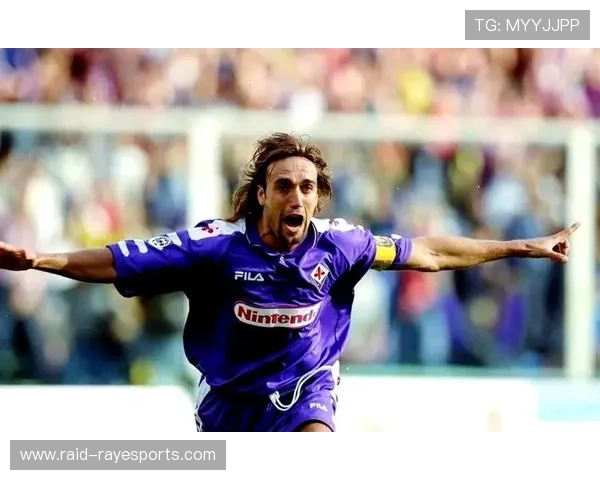 足球巨星传奇光辉与伟大成就的永恒魅力探索