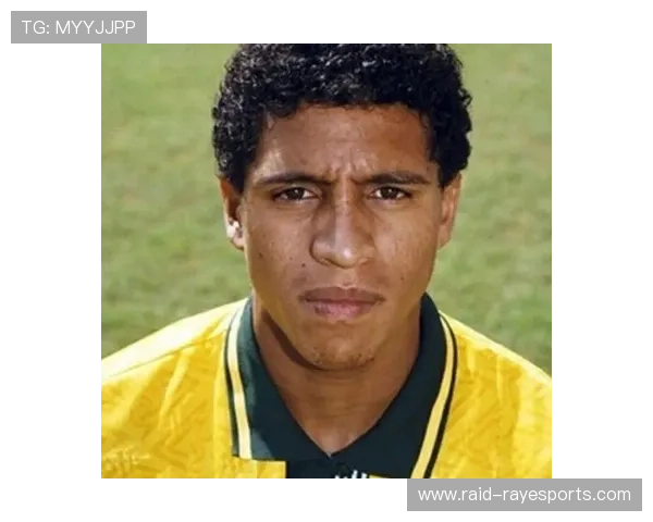 长相独特的足球明星盘点：那些因外貌而被记住的球场传奇